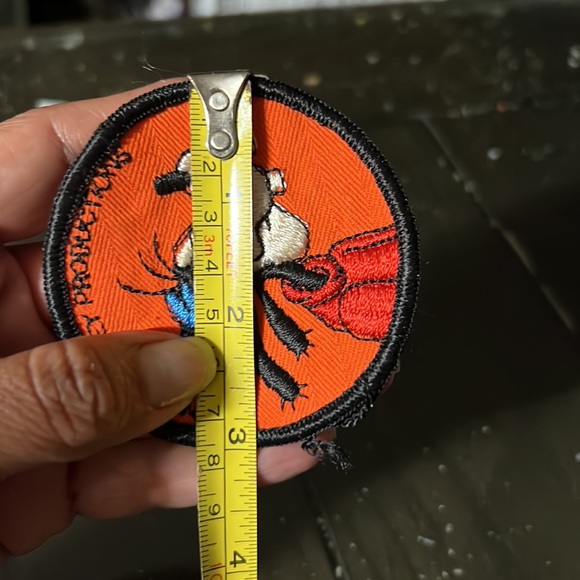 Vintage Walt Disney Productions Character Round Patch GOOFY Orange Unused - Picture 4 of 4